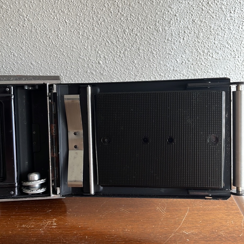 vintage polaroid land camera model J66 - Picture 14 of 14